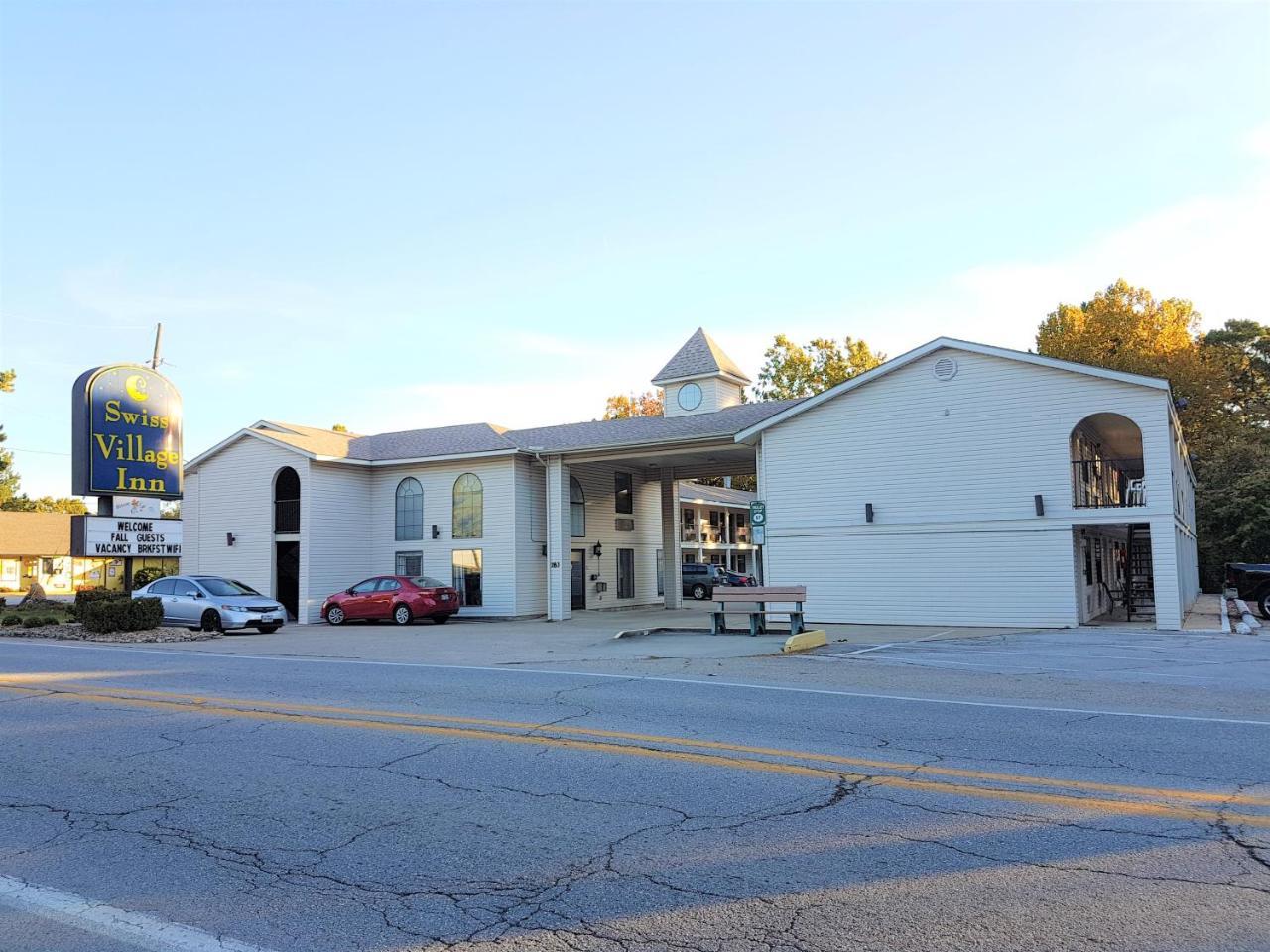 Swiss Village Inn Юрека Спрингс Екстериор снимка